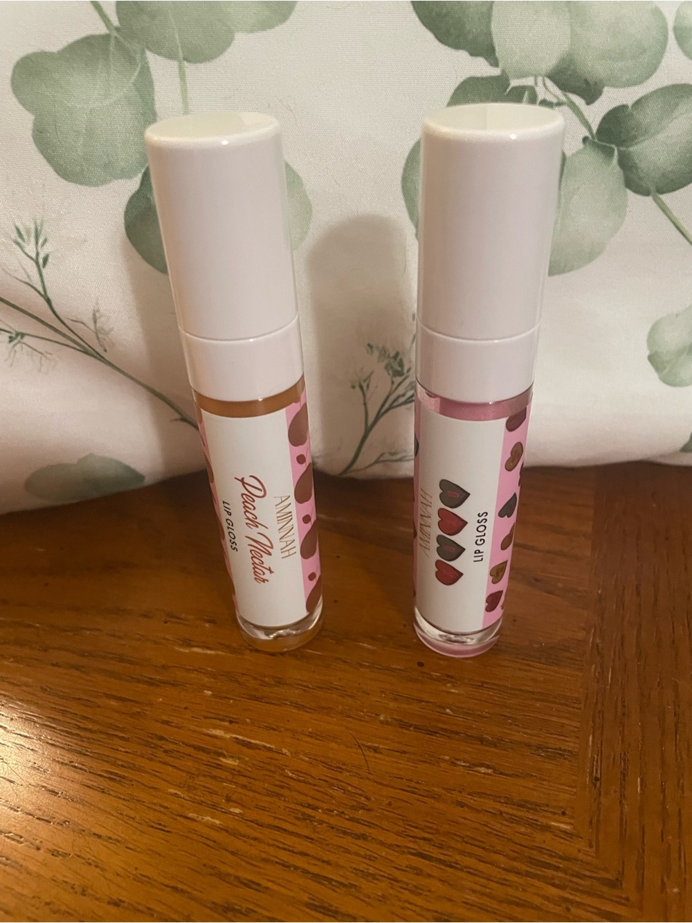 Aminnah Lip Gloss - Buyer’s Choice